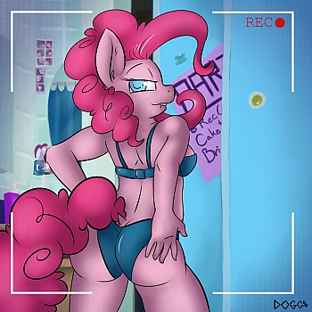 Webcamming-With-Pinkie004 free sex comic